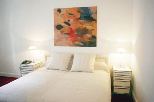 Dirazi Guesthouse & Apartments Gmbh Frankfurt am Main Eksteriør bilde