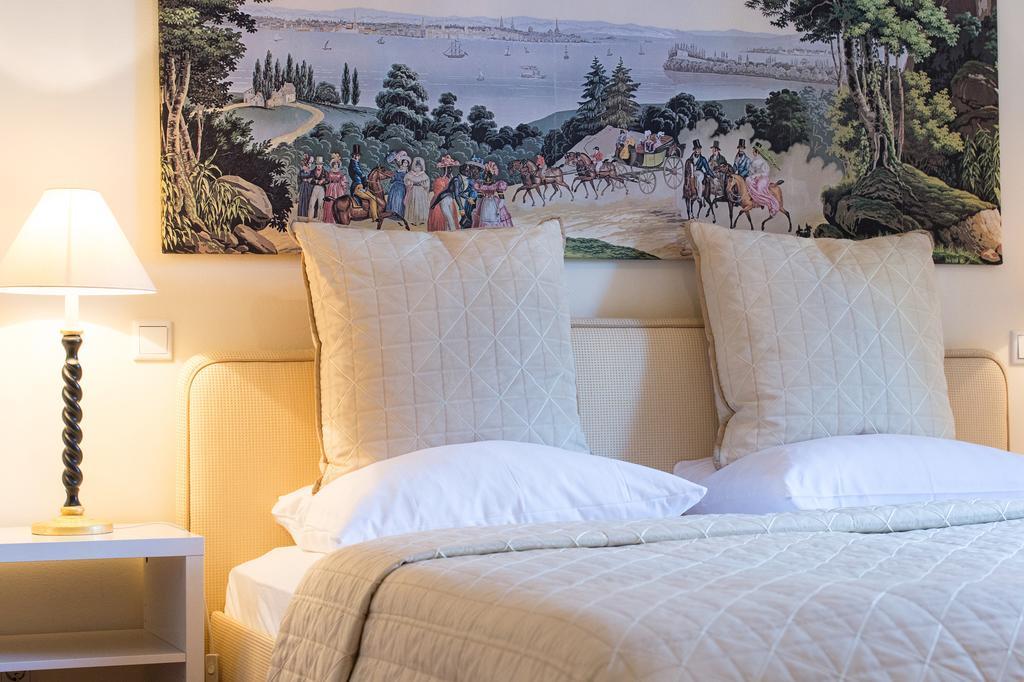 Dirazi Guesthouse & Apartments Gmbh Frankfurt am Main Eksteriør bilde