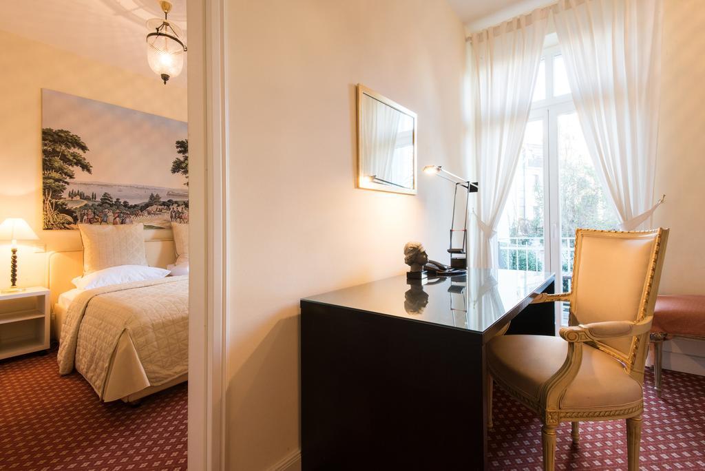 Dirazi Guesthouse & Apartments Gmbh Frankfurt am Main Eksteriør bilde