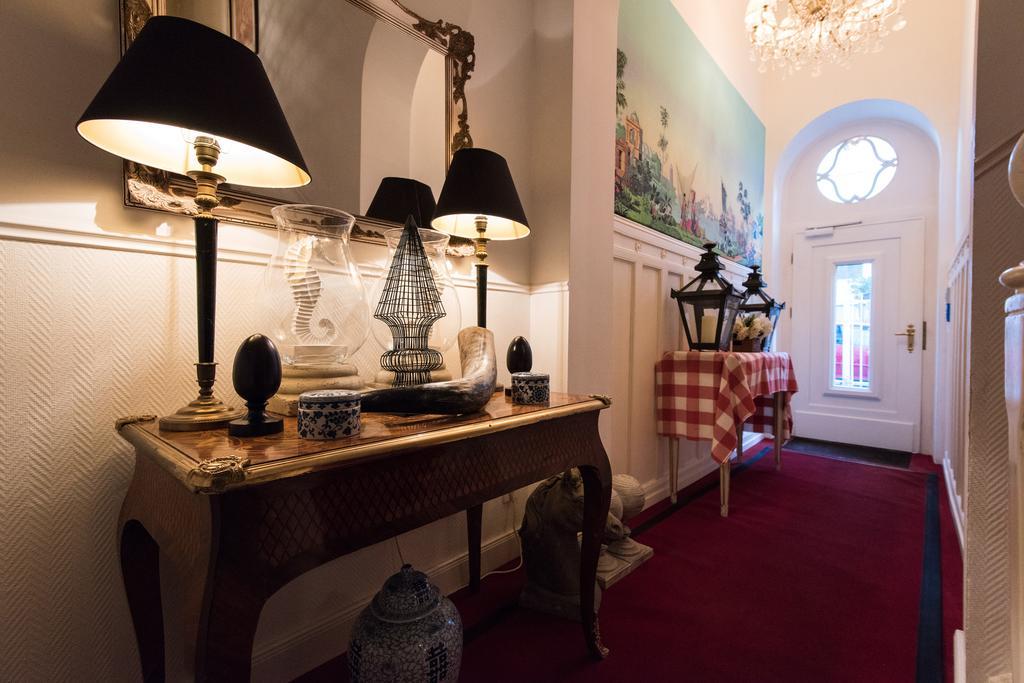 Dirazi Guesthouse & Apartments Gmbh Frankfurt am Main Eksteriør bilde